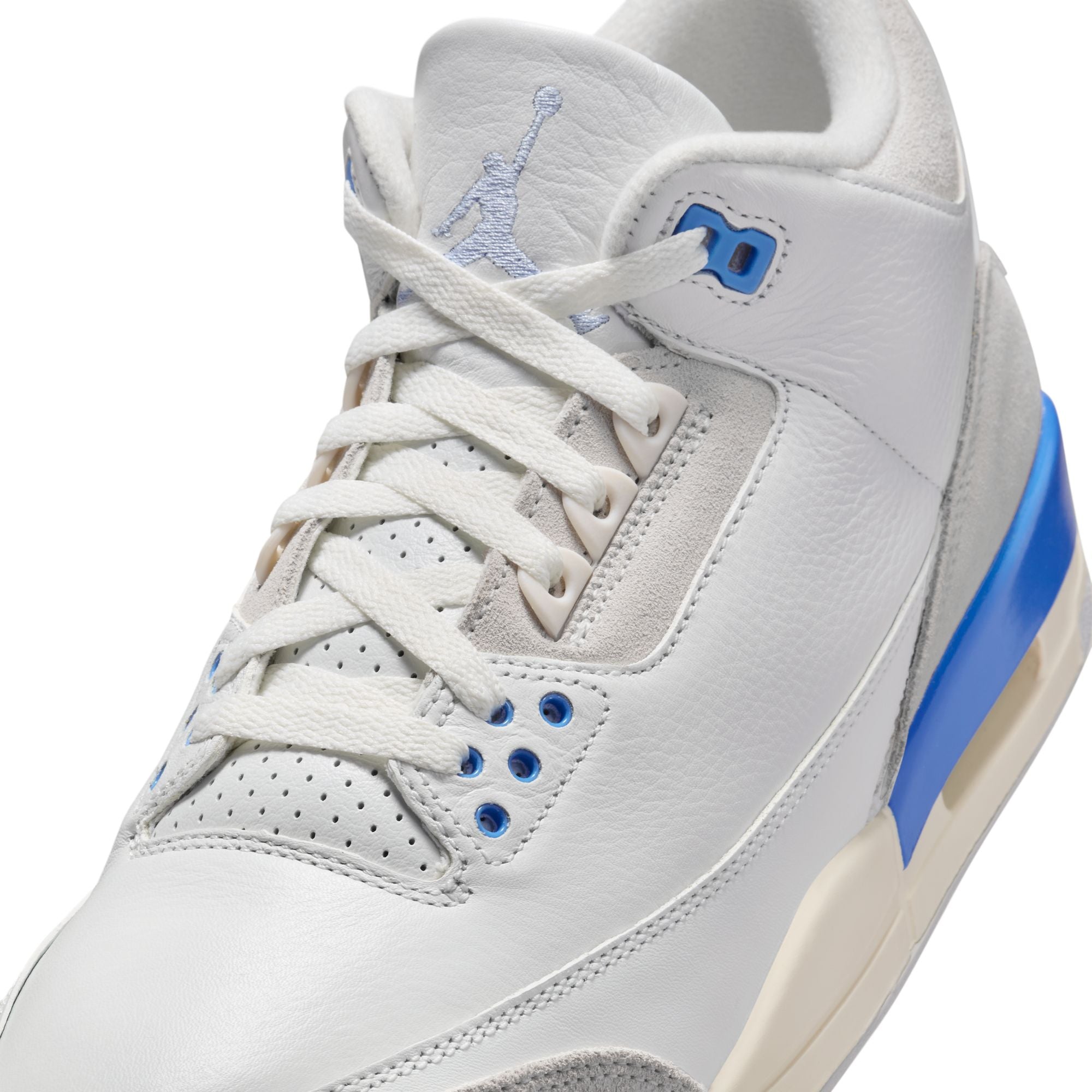 Air Jordan 3 Retro "Lucky Shorts"