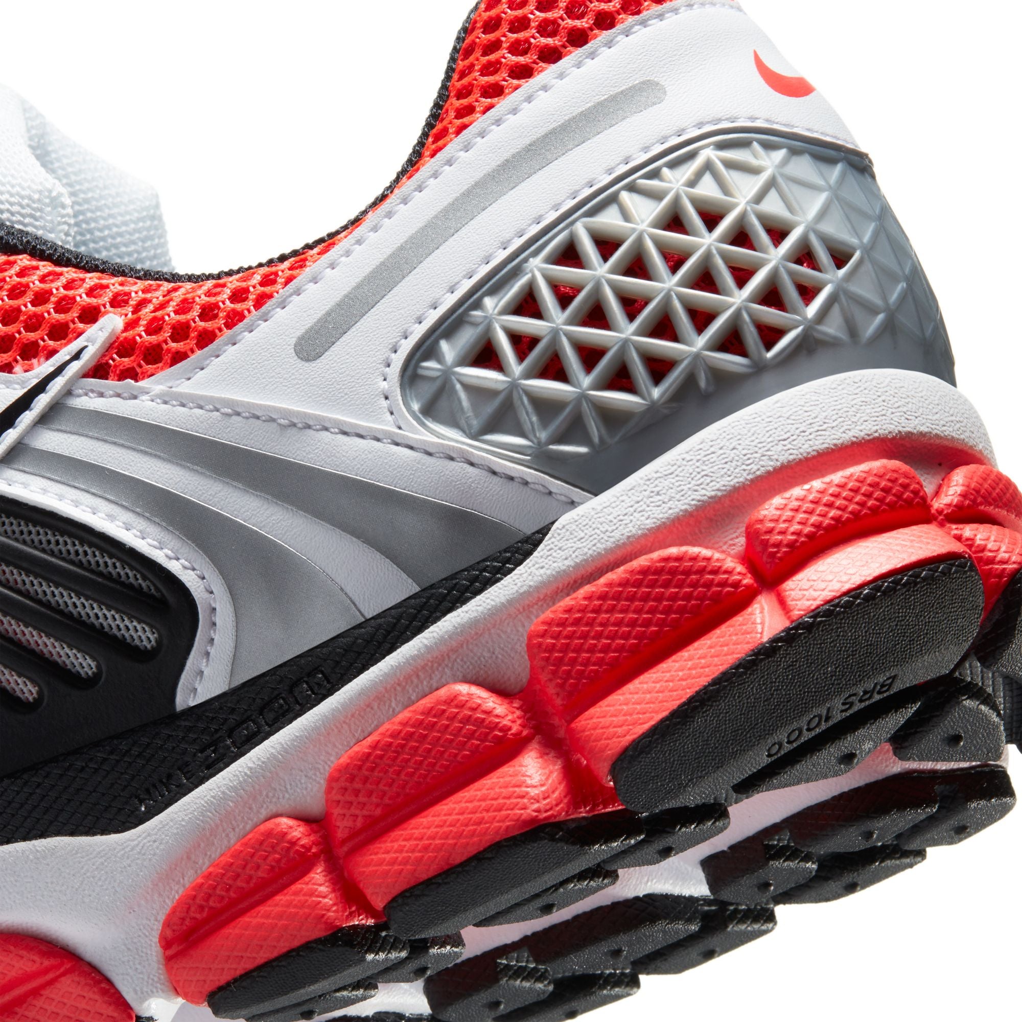 Nike Zoom Vomero 5 "Bright Crimson"