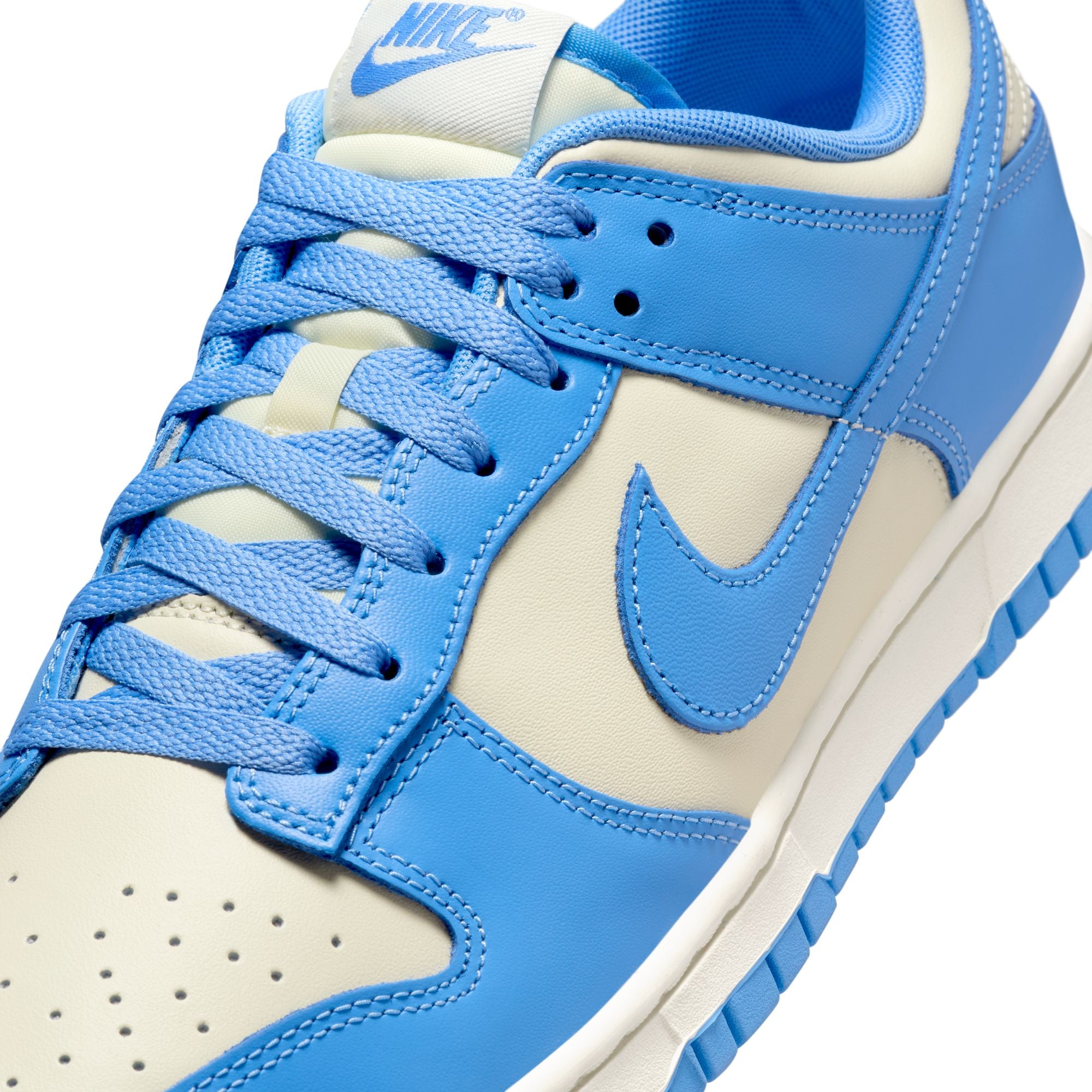 Dunk Low Retro "Coconut Milk/University Blue"