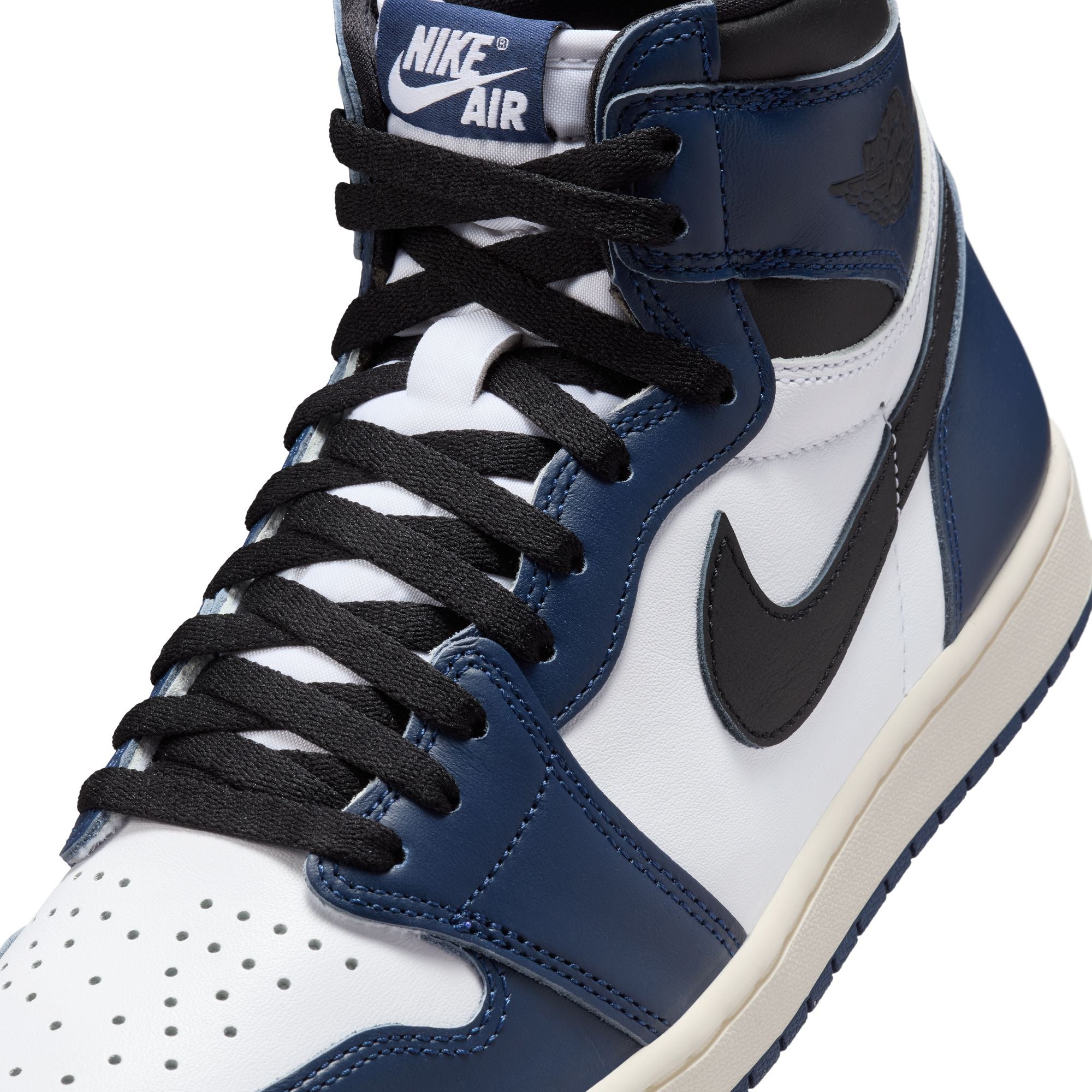 Air Jordan 1 Retro High OG "Midnight Navy"