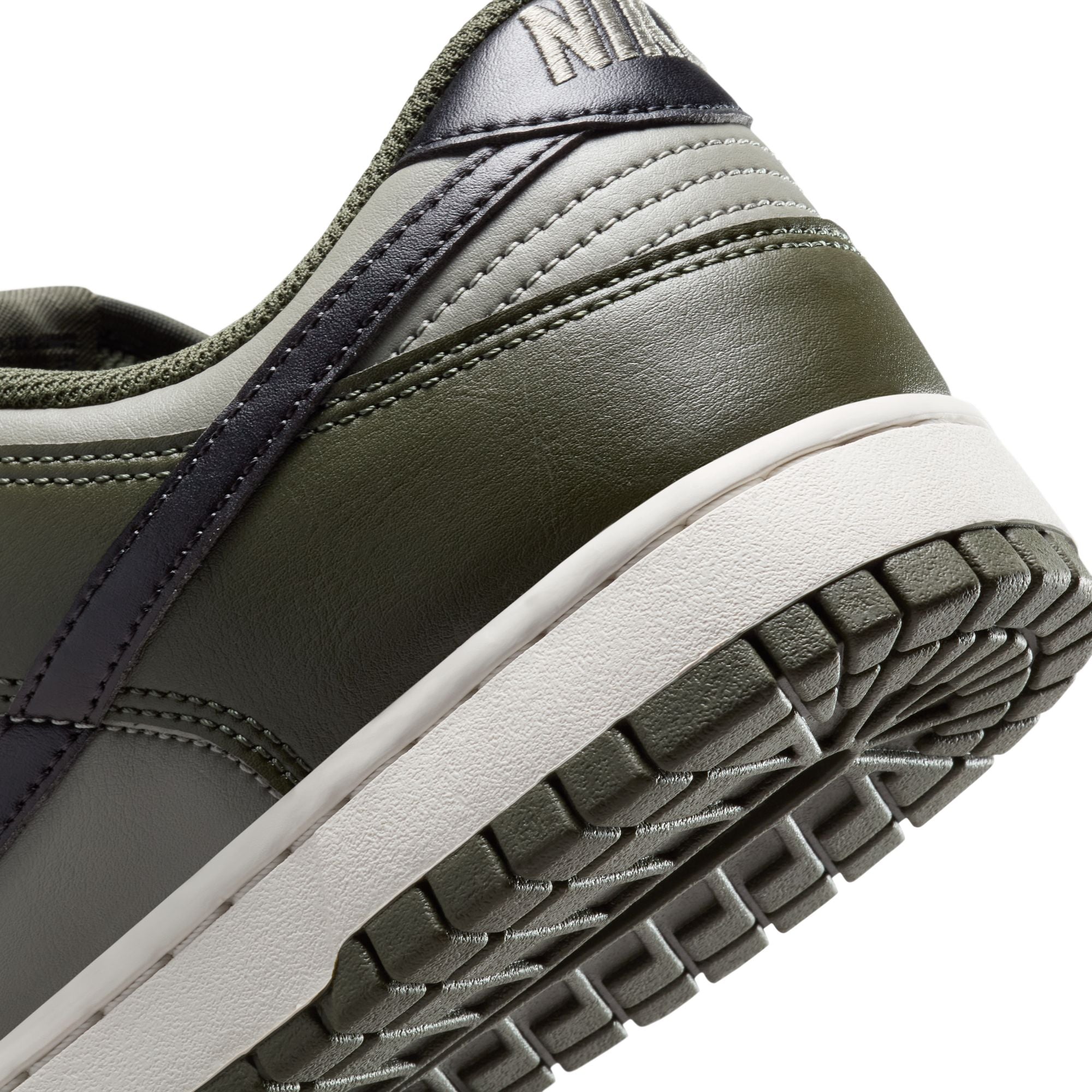 Dunk Low Retro Light Army/Cargo Khaki