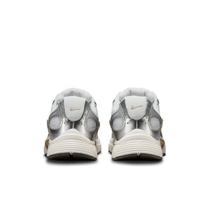 V5 RNR White/Medium Ash-Parachute Beige