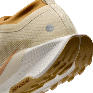 Nike Pegasus Trail 5 GORE-TEX SP "Team Gold"