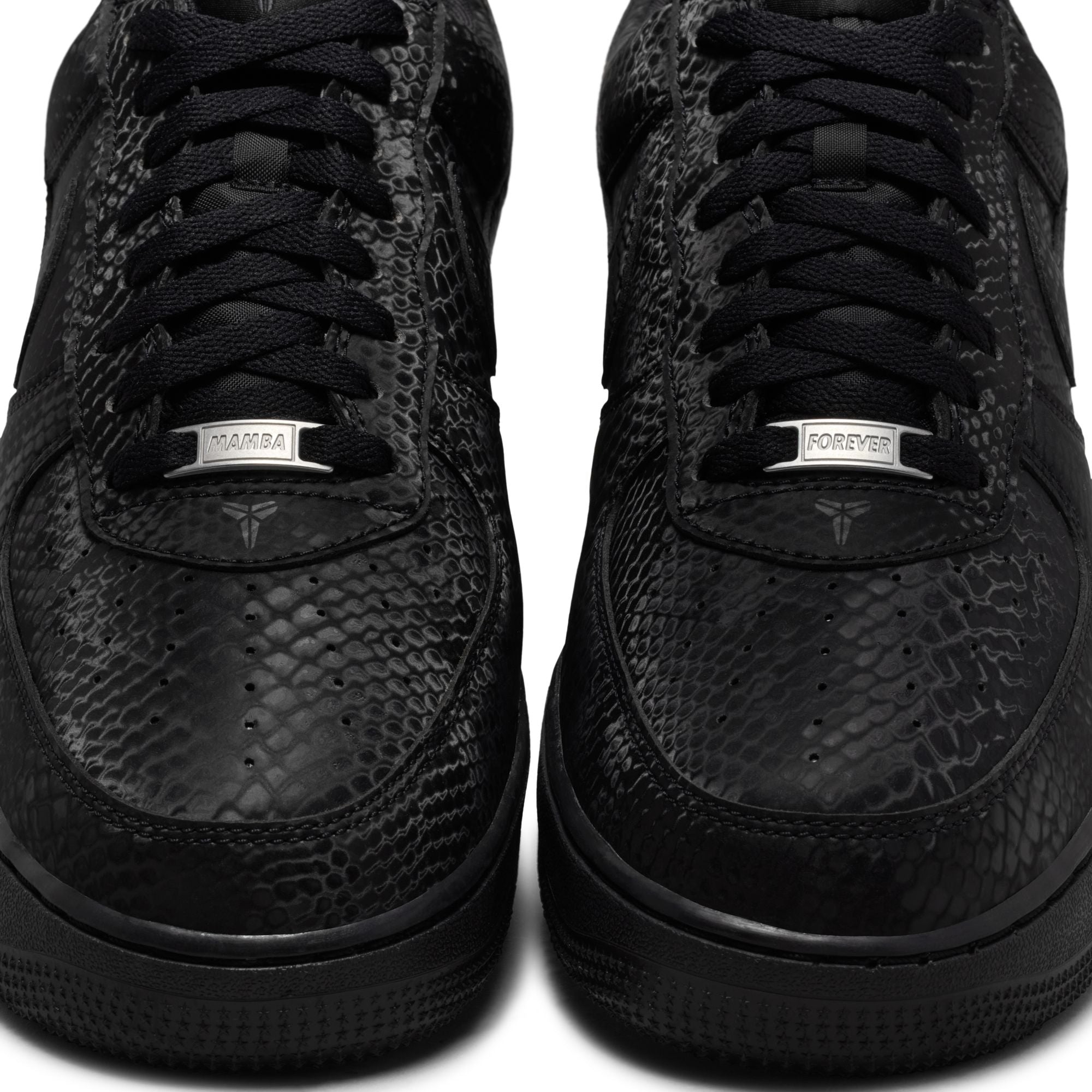 Kobe Air Force 1 Low Black