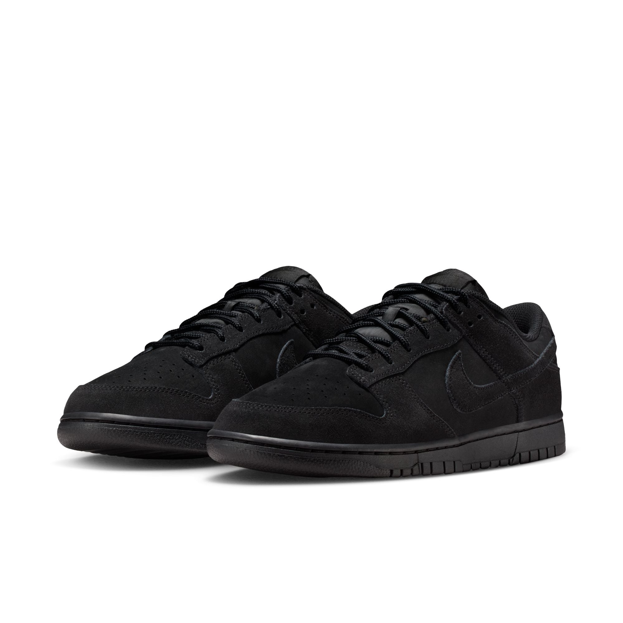 Dunk Low SE Triple Black Suede