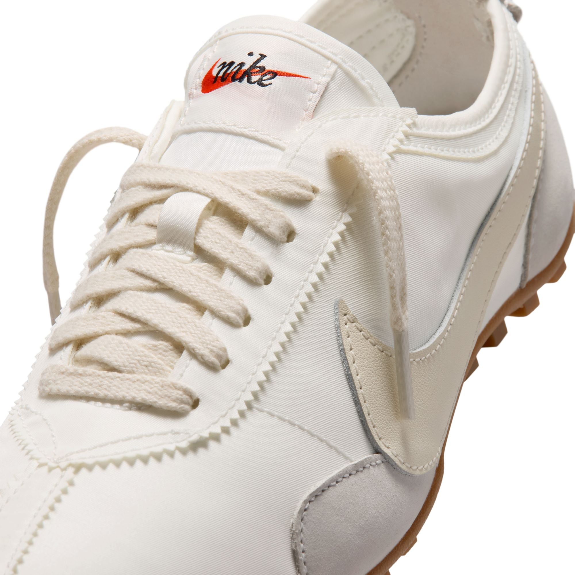 Women's Moon Shoe OG Summit White/Soft Pearl – Complex Clothing Inc.