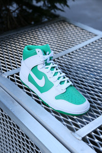 Dunk Hi Retro BTTYS 'Stadium Green"