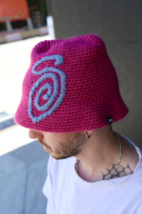 Swirly S Knit Bucket Hat Berry