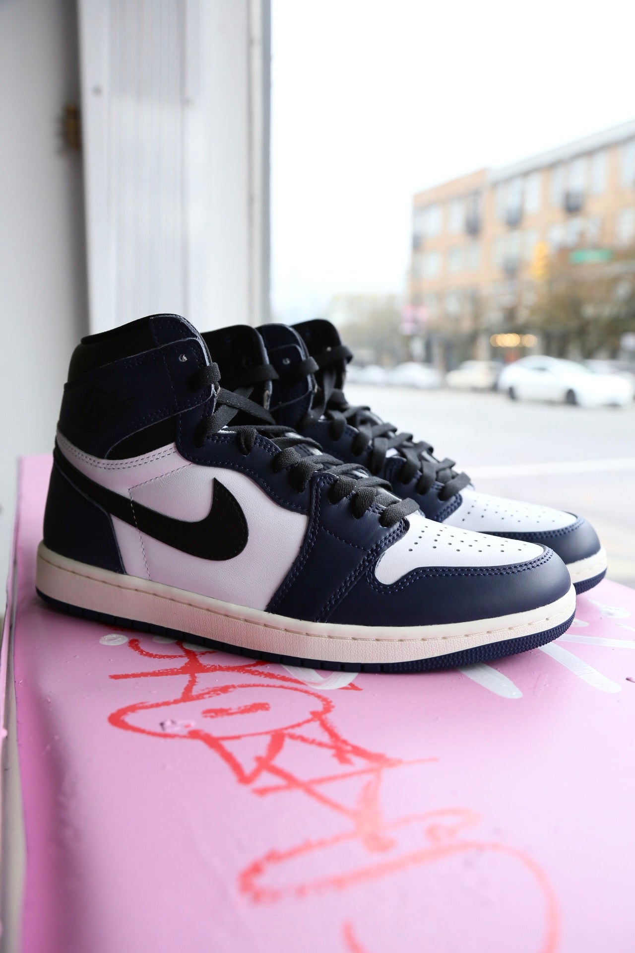 Air Jordan 1 Retro High OG "Midnight Navy"