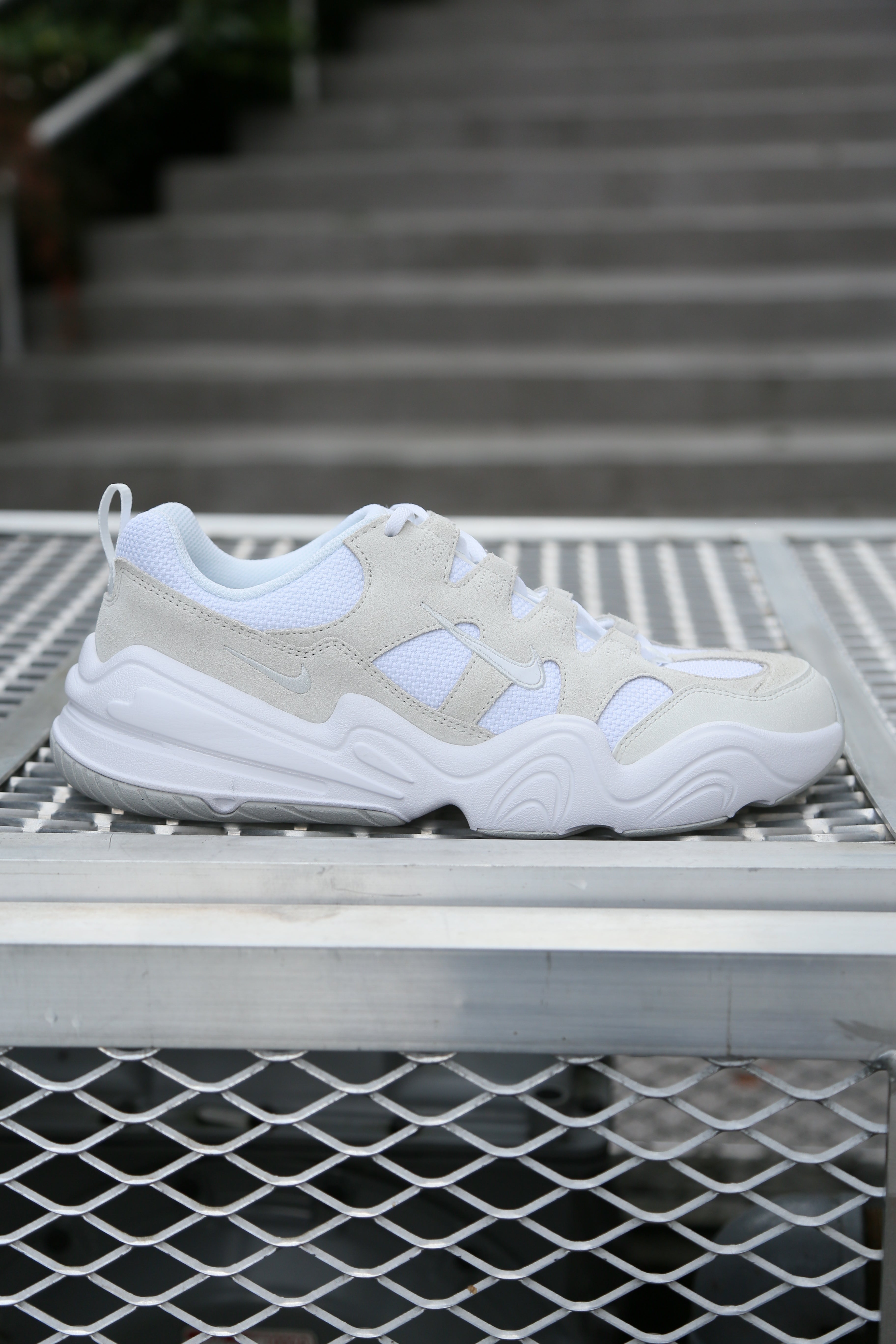 Tech Hera "White/White"