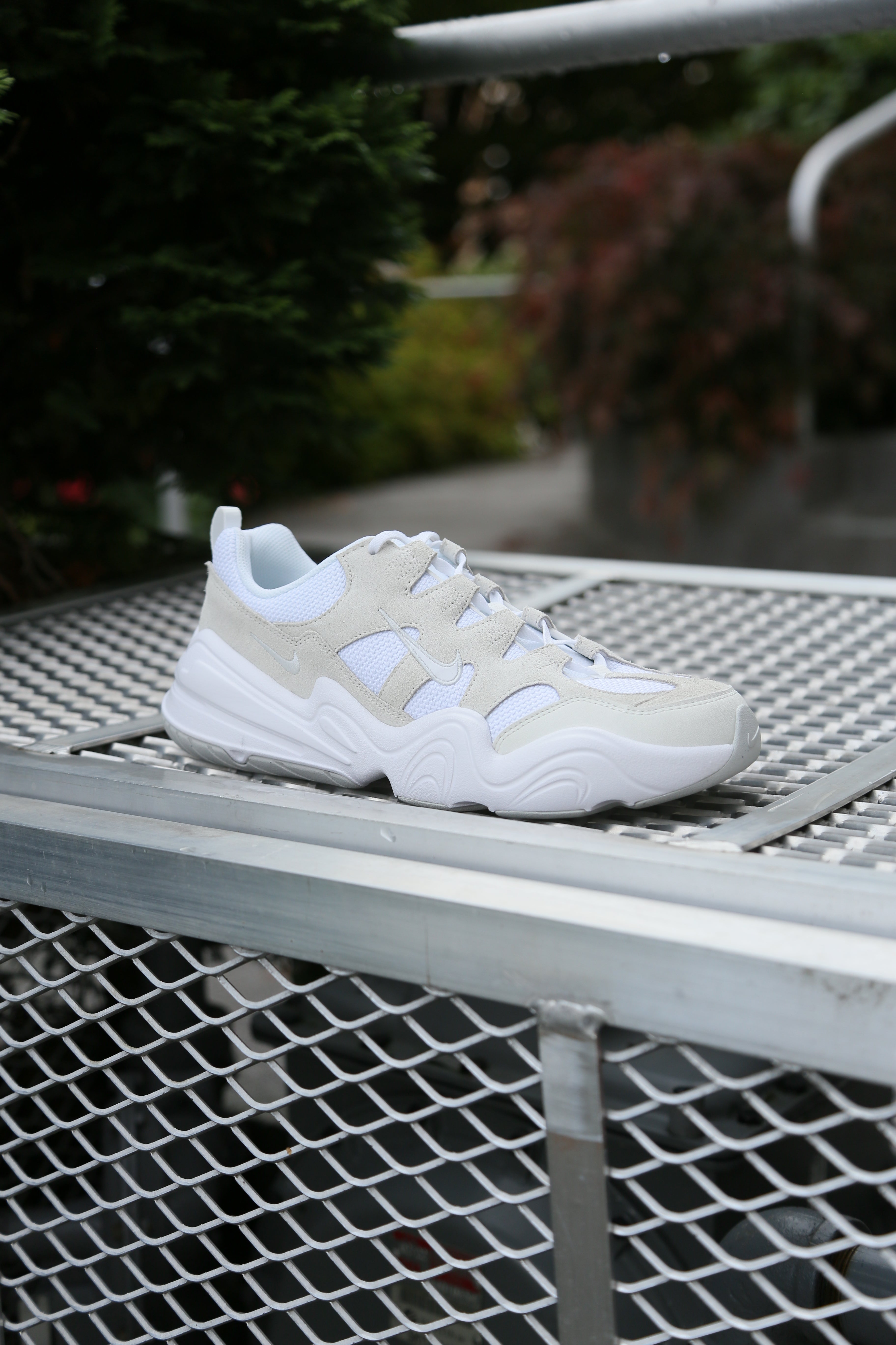 Tech Hera "White/White"