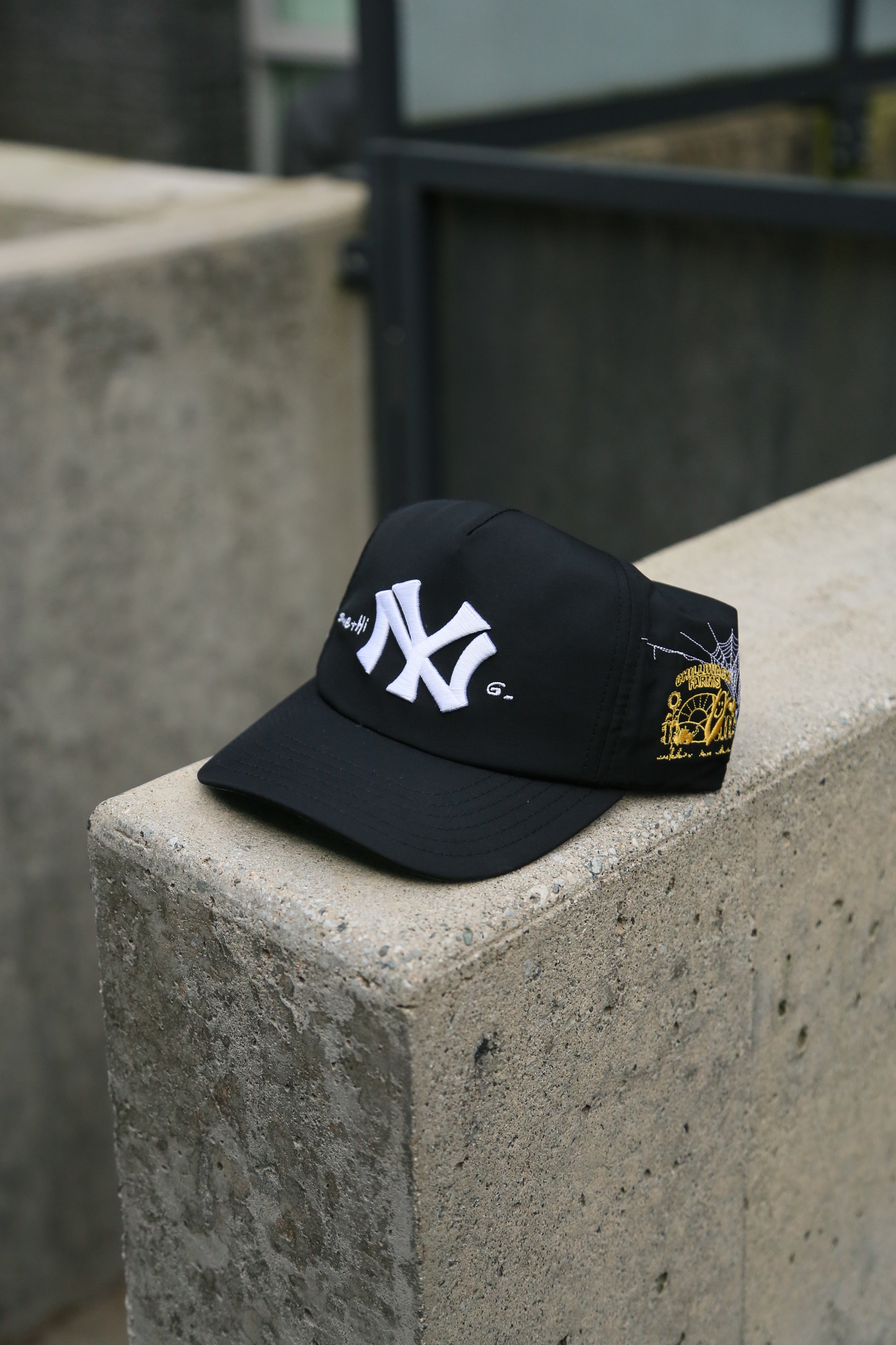 Something NY Cap Black