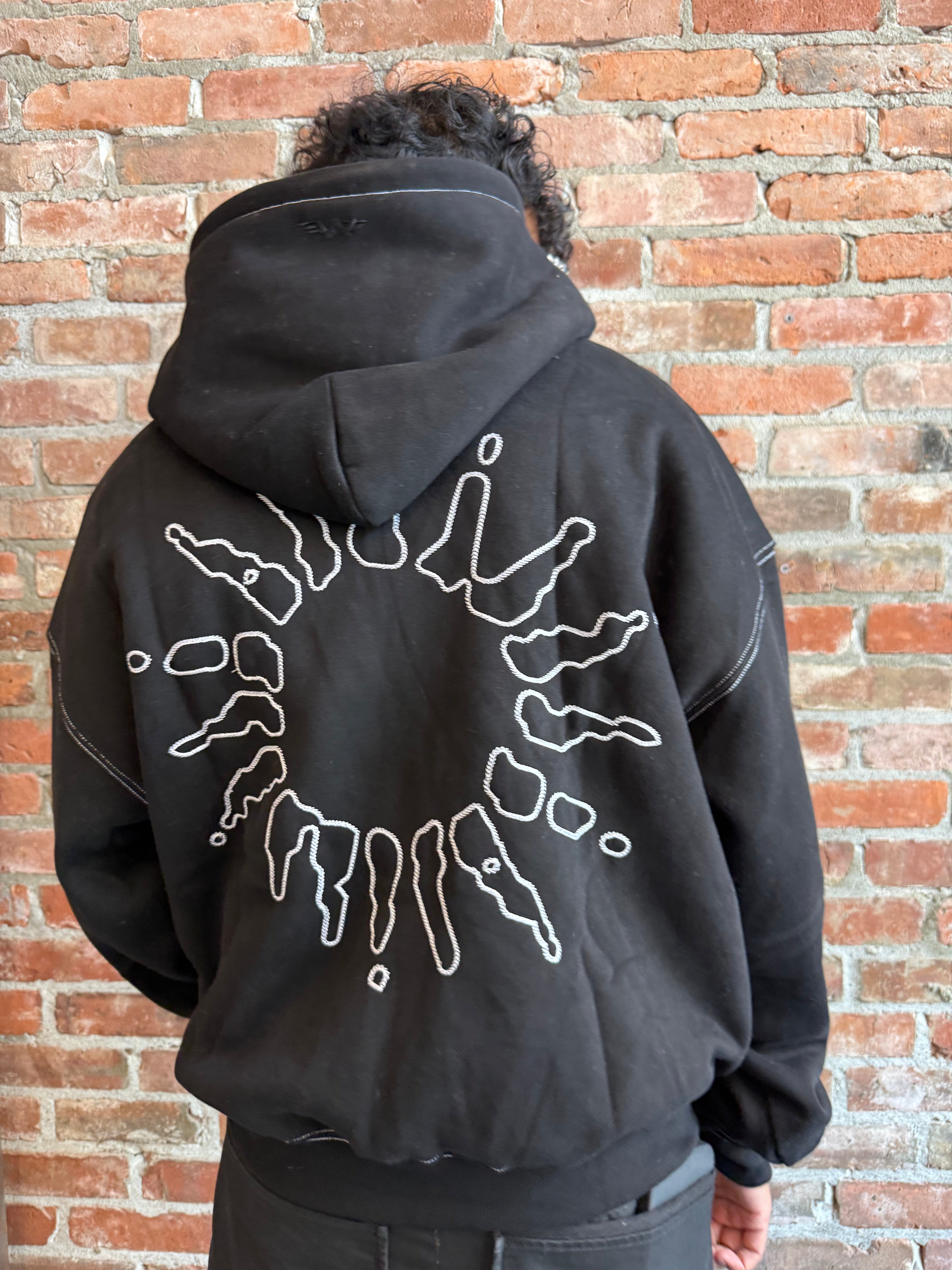 Signature Zip Hoodie Black/White