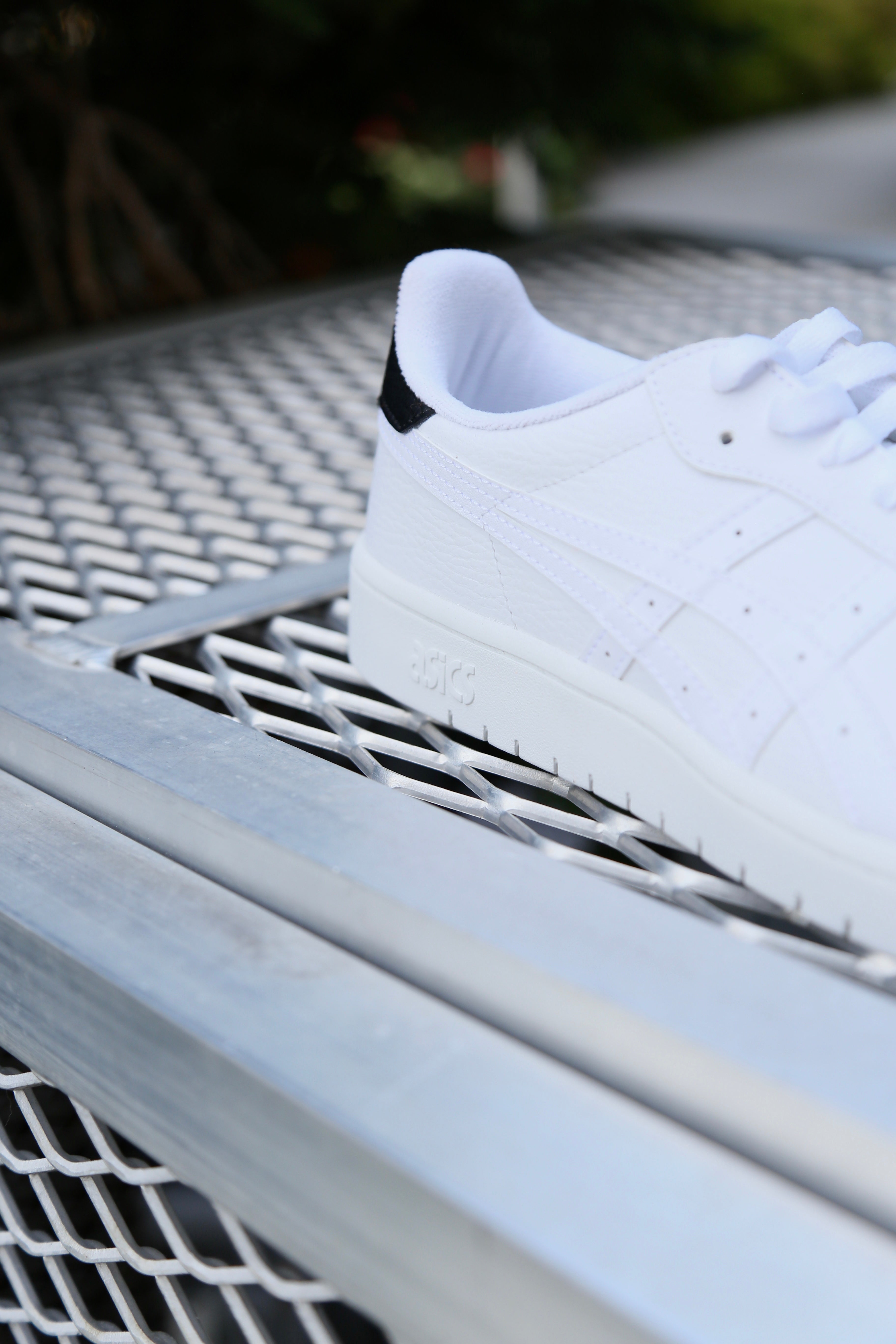 Japan S White/Black