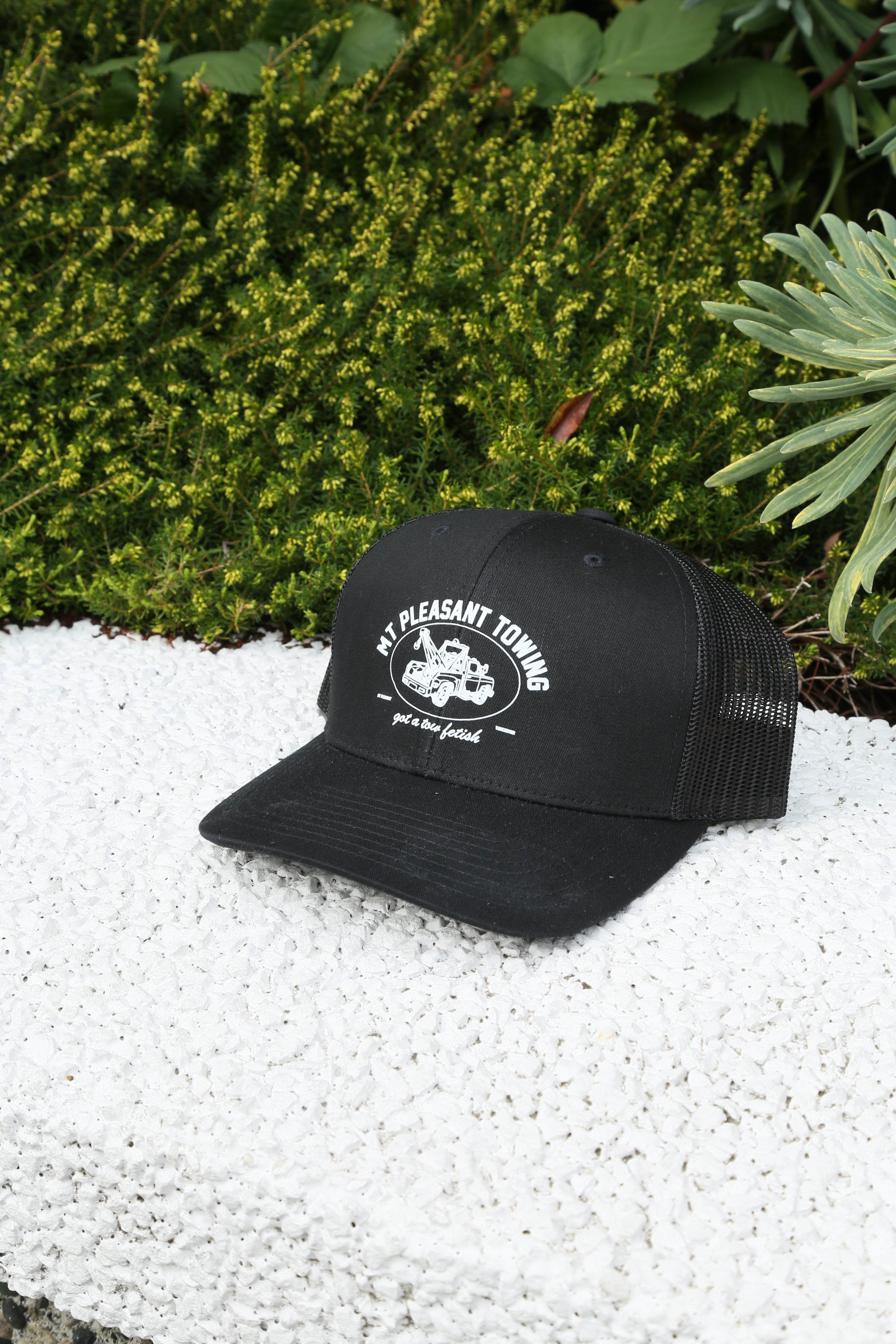 Tow Cap Mesh Trucker Black