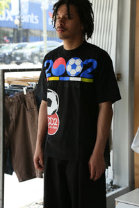 2002 Tee Black