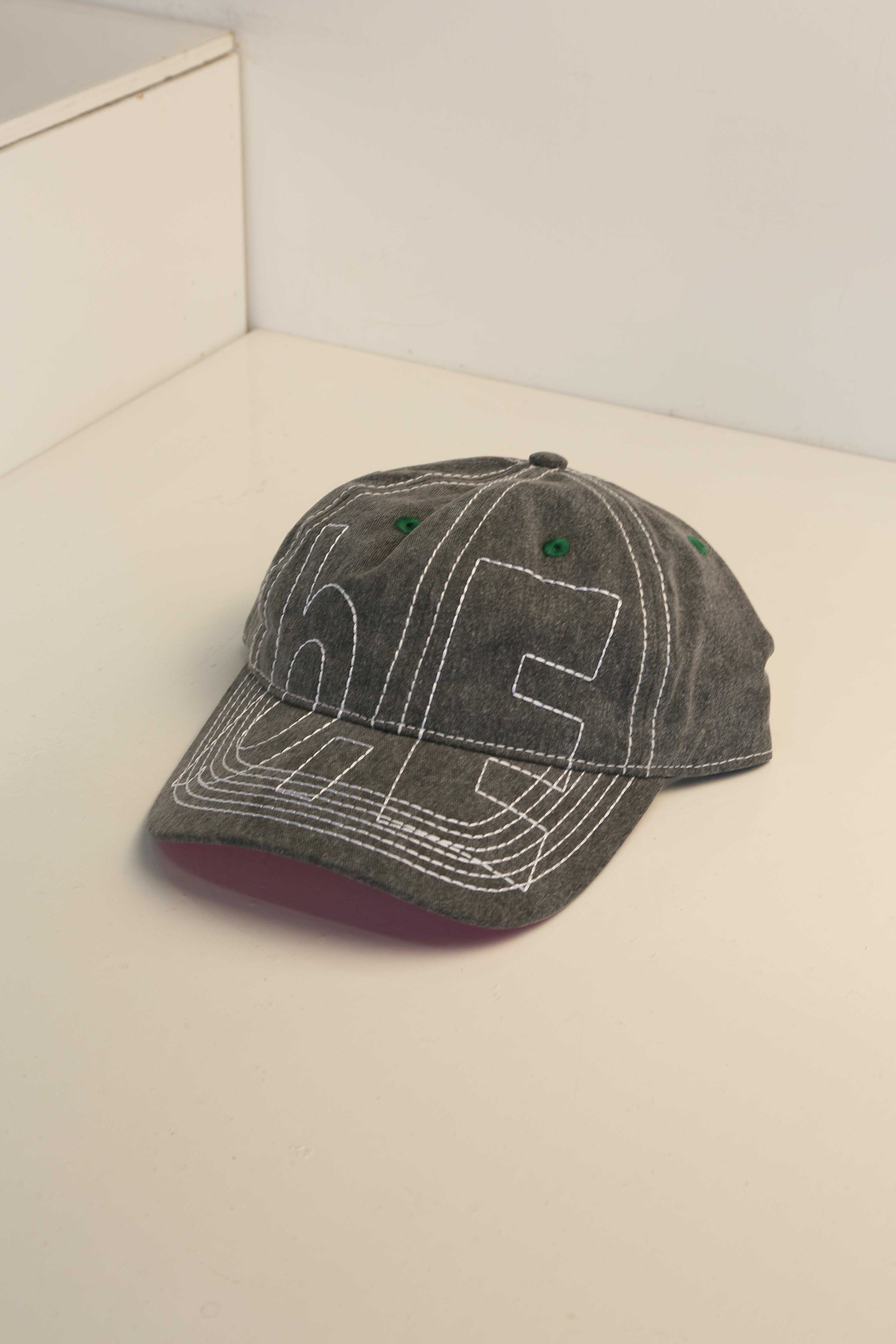 Vapor 6 Panel Hat Washed Black