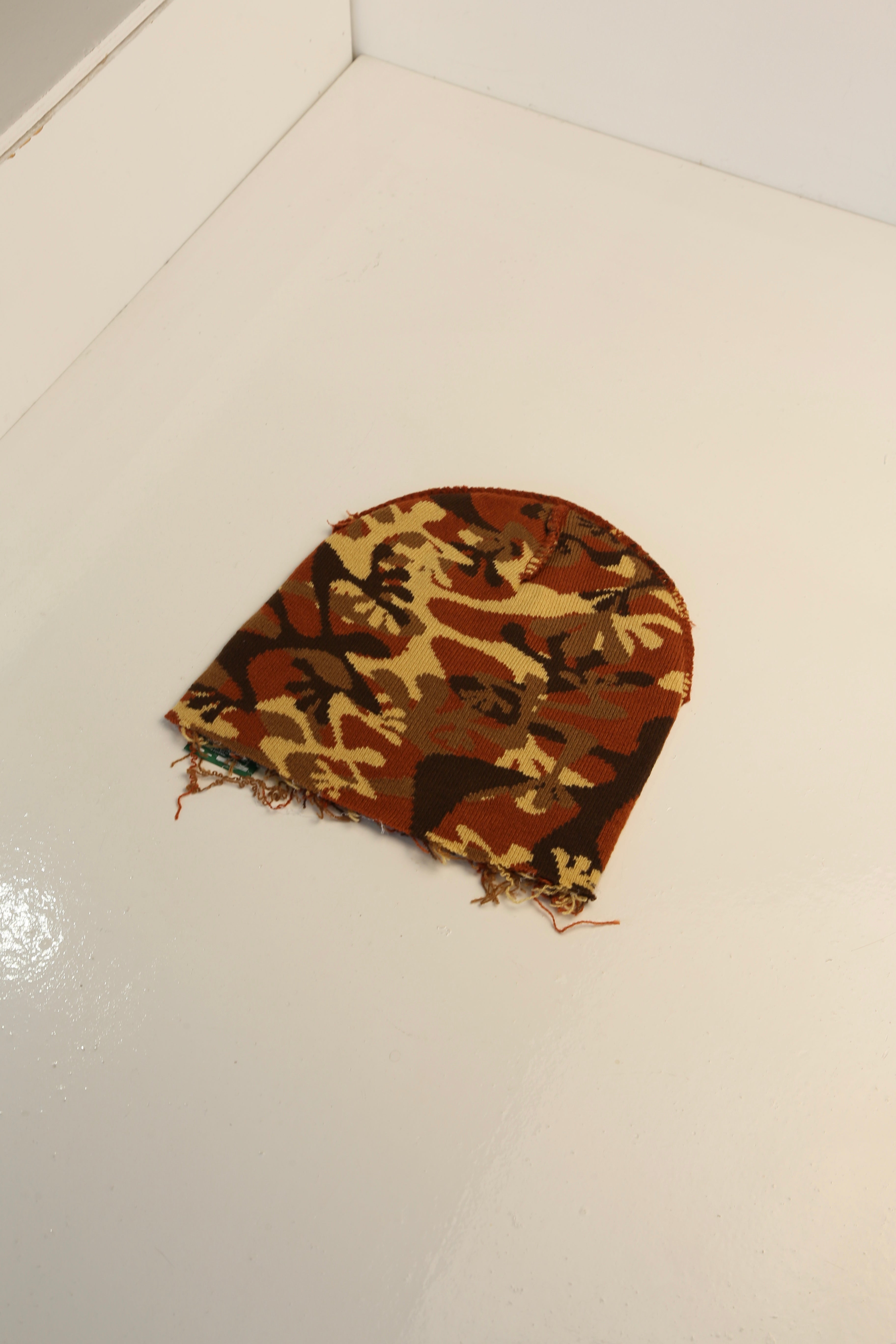 b.E Camo Beanie