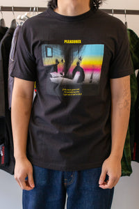 Window Tee Black