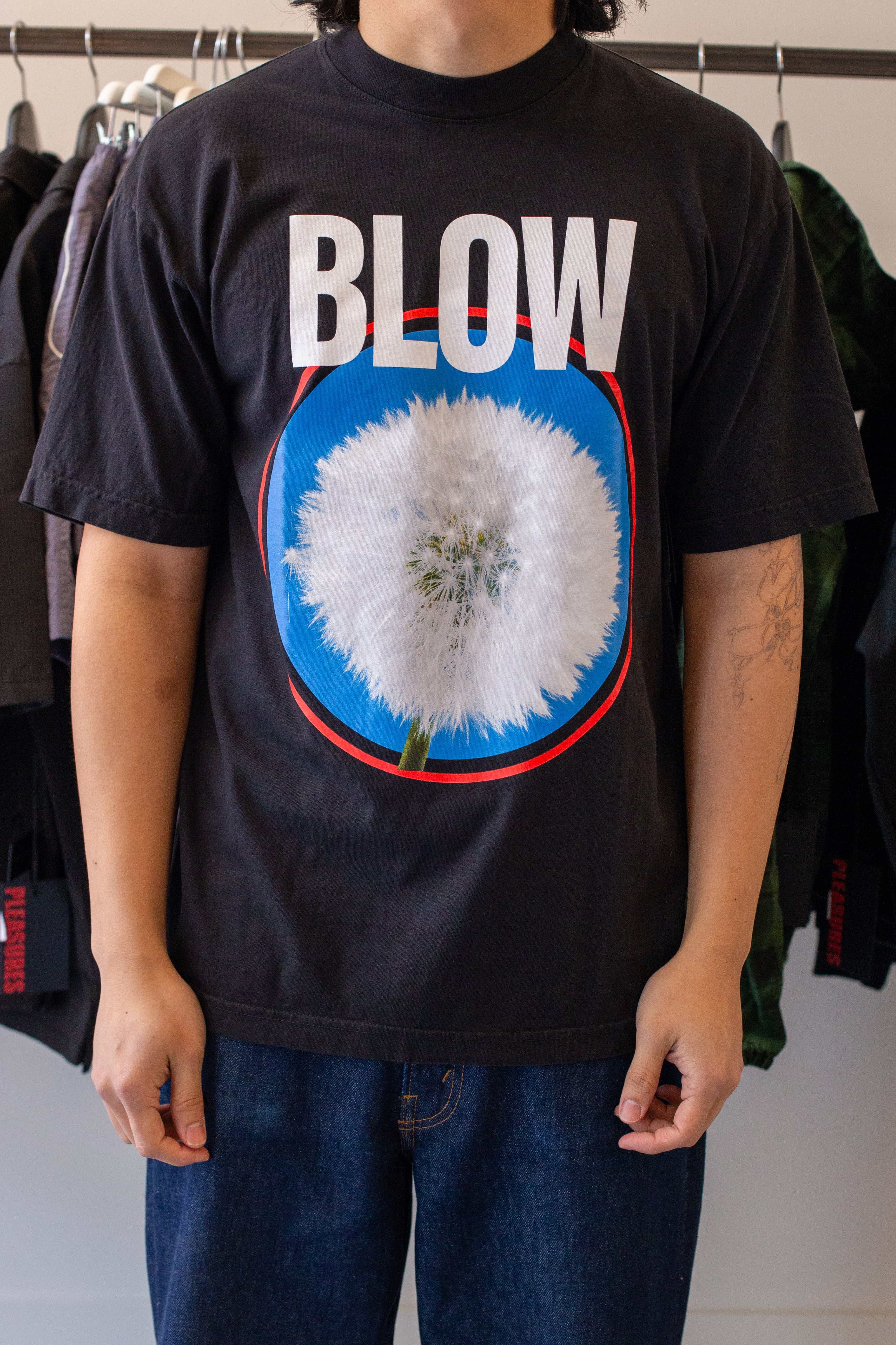 Blow Tee Black