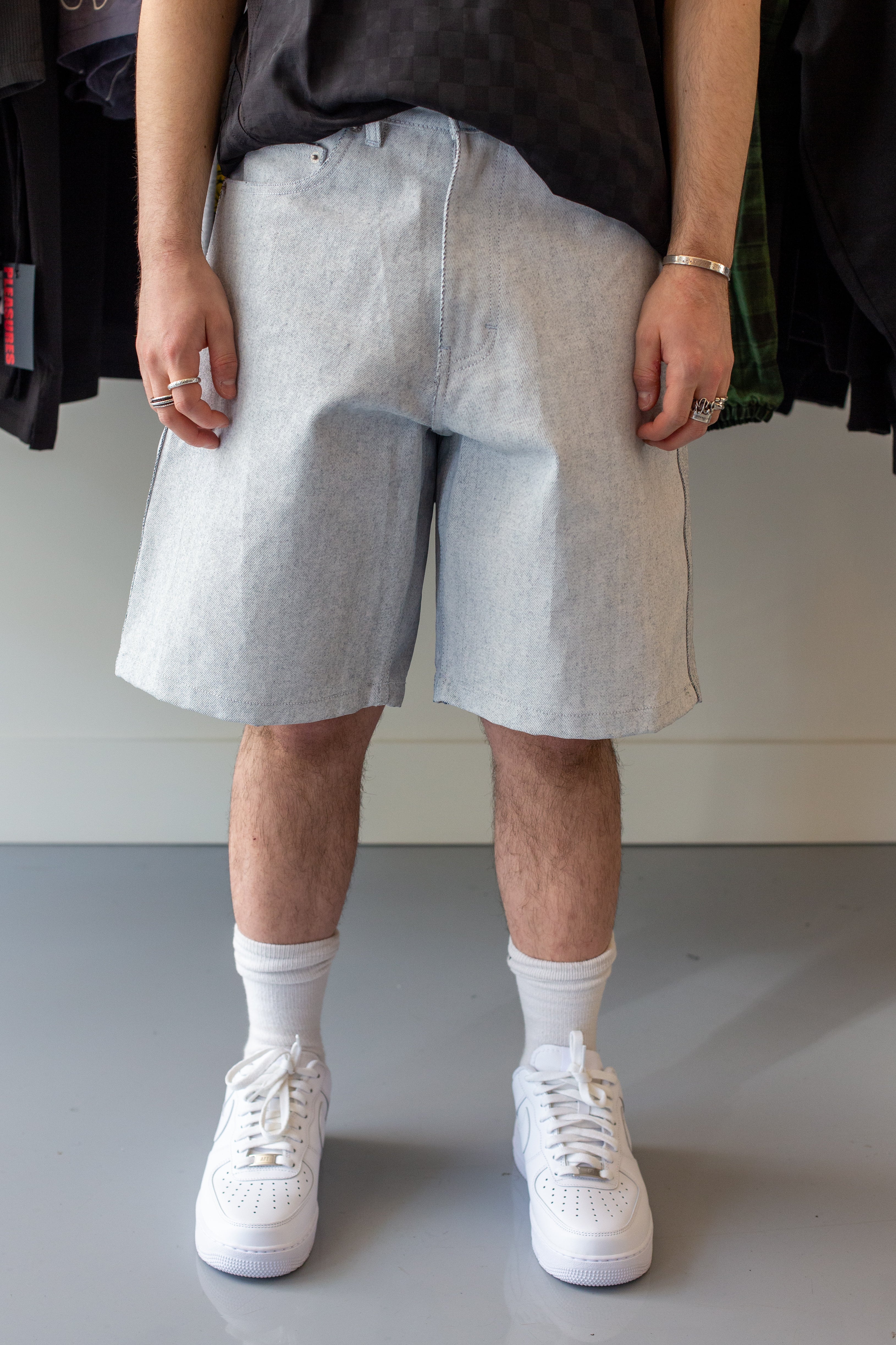 Whiteout Baggy Jorts